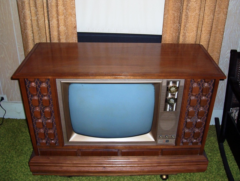 Similar to our TV. Image www.curtis-mathes.com