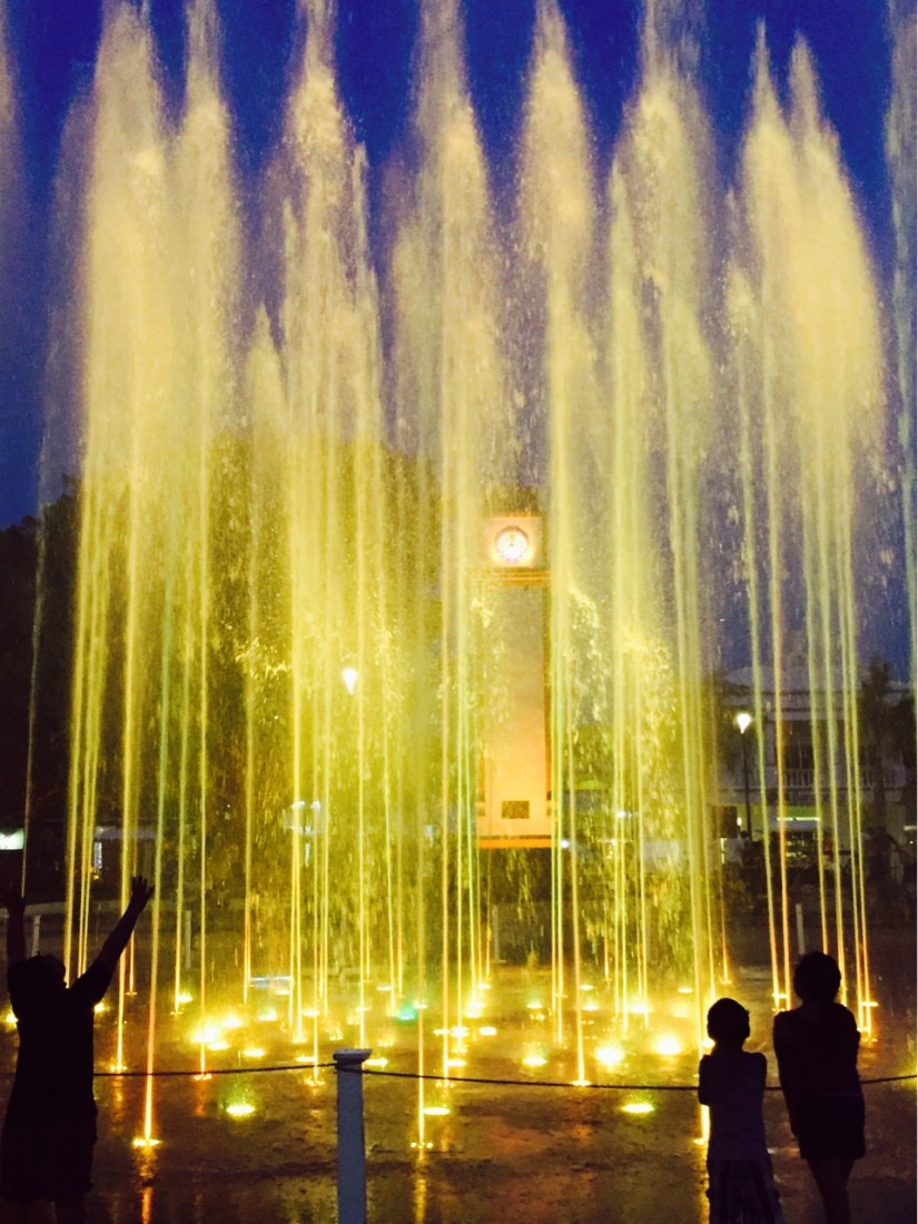Clocktower and dancing fountains, San Miguel, Cozumel, Mexico. www.alvaradofrazier.com
